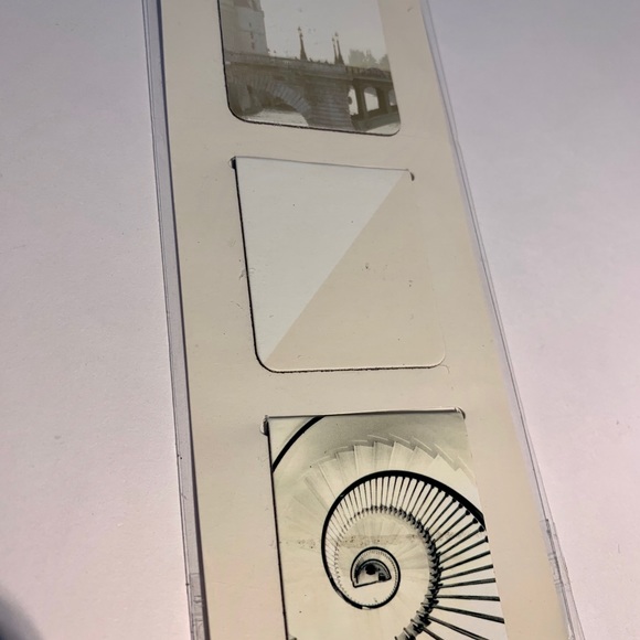 Magnetic Page Markers (Alliteration) - Picture 4 of 4